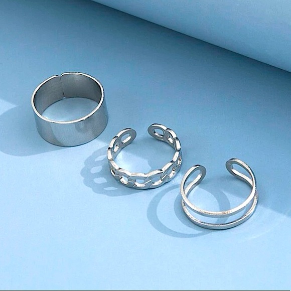 🔴𝟭𝟬/$𝟮𝟱🔴NEW 3 Silver Simple Rings Set - Picture 8 of 13
